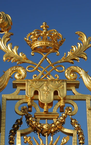 Francja, złota Brama pałacu wersalskiego — Zdjęcie stockowe