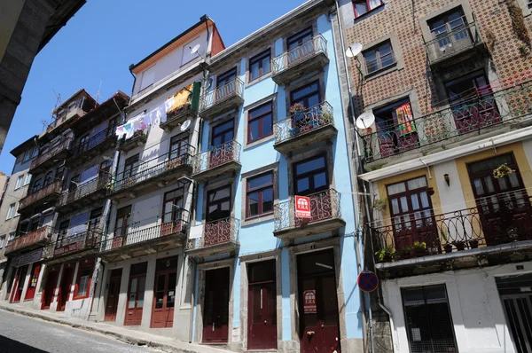 Casas antiguas de la ciudad de Oporto en Portugal —  Fotos de Stock