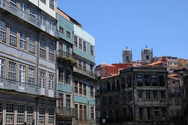 在葡萄牙波尔图的城市的老房子 — 图库照片