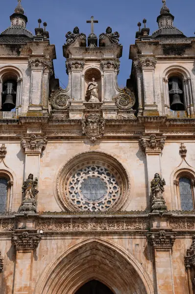 The façade of Alcobaca monastery in Portugal — Zdjęcie stockowe