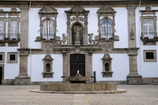 Будинок в місто Гімарайнш в Португалії — стокове фото