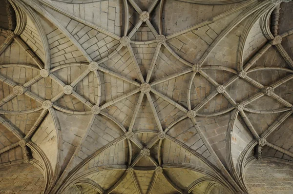 Portugal, interior do mosteiro de Jerónimos em Lisboa — Fotografia de Stock