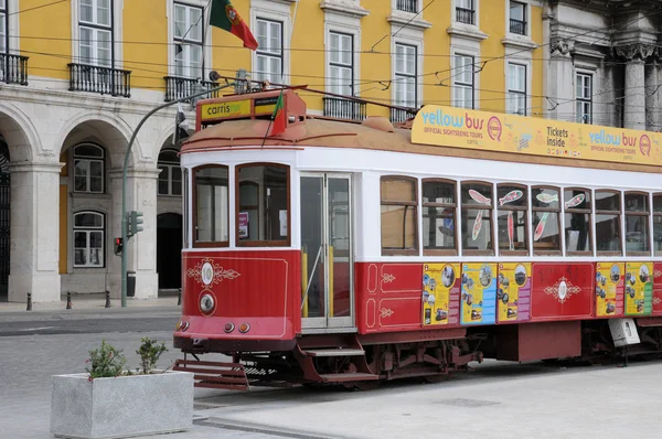 리스본의 접기 쉬운 오래 된 트램웨이, 포르투갈 — 스톡 사진
