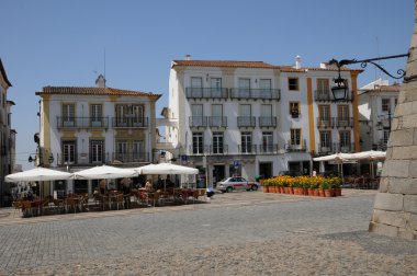 The historical square of Do Giraldo in Evora clipart