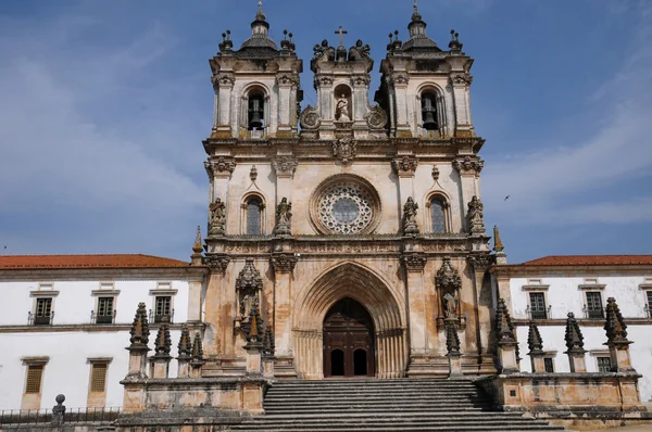 The façade of Alcobaca monastery in Portugal — Φωτογραφία Αρχείου