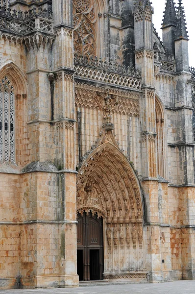 Исторический монастырь Баталья в Португалии — стоковое фото