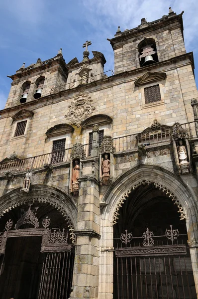 La catedral de Braga fachada en Portugal —  Fotos de Stock