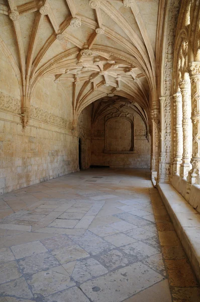 Portugal, cloister of Jeronimos monastery in Lisbon — Stock Photo, Image