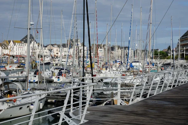 Loire atlantique, Segelschiffe im Hafen von le pouliguen — Stockfoto
