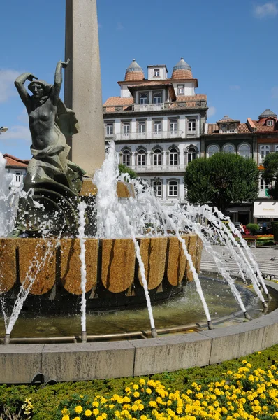 Place de la ville de Guimaraes au Portugal — Photo