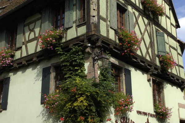 Γαλλία, το μικρό χωριό του riquewihr, στην Αλσατία — Φωτογραφία Αρχείου