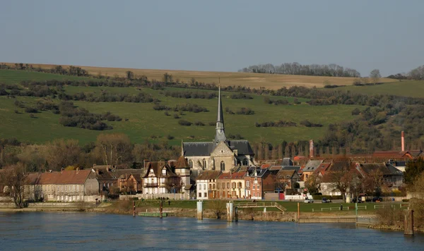 Frankreich, das dorf le petit andelys in der normandie — Stockfoto