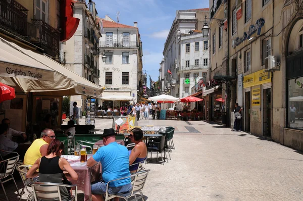 Portugal, a pedestrian street in the center of Lisbon — Stock Photo, Image