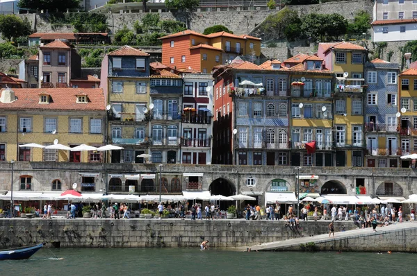 Portugal, weergave van porto van de rivier douro — Stockfoto