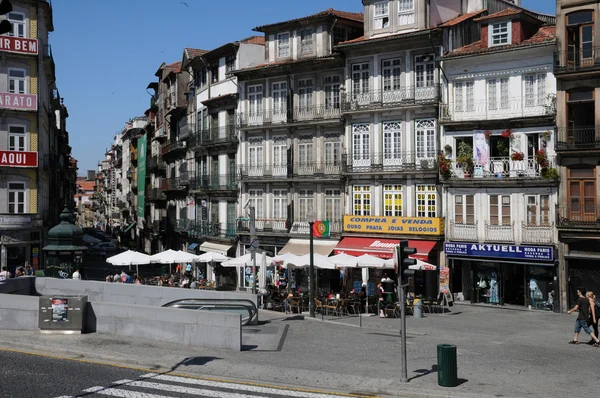 Porto Portekiz şehrin eski evleri — Stok fotoğraf