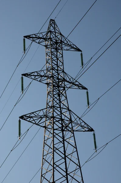 En elektrisk ledning i Frankrike — Stockfoto