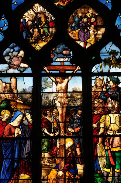 Fransa, vitray pencere içinde triel kilise saint martin — Stok fotoğraf