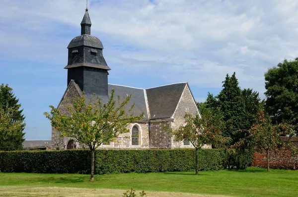 França, a igreja rural de Martainville Epreville — Fotografia de Stock