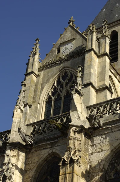 Frankrike, kyrkan saint martin i triel — Stockfoto