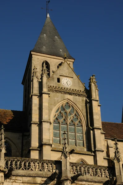 Frankrijk, de kerk saint martin van triel — Stockfoto