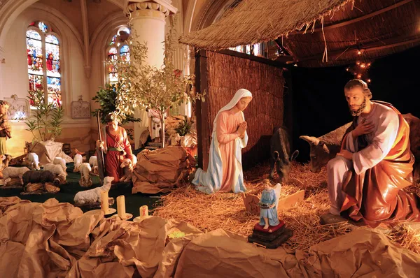 Frankrijk, kerststal in Triel-sur-Seine kerk — Stockfoto