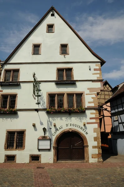 Frankreich, Elsass, malerisches altes Haus in eguisheim — Stockfoto