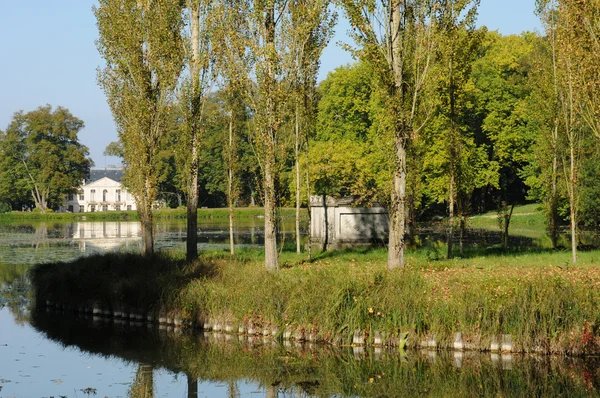 Парк Жан-Жака Руссо в Эрменонвилле — стоковое фото