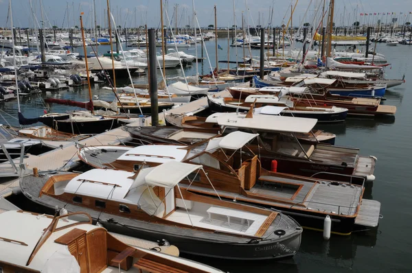 Gironde, Segelschiffe im Hafen von Arcachon — Stockfoto