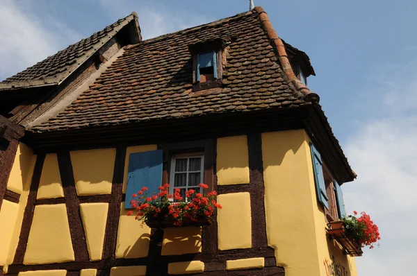 stock image France, Alsace, picturesque old house in Eguisheim