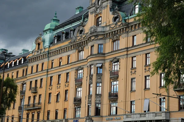 Švédsko, staré luxusní budova v centru Stockholmu — Stock fotografie