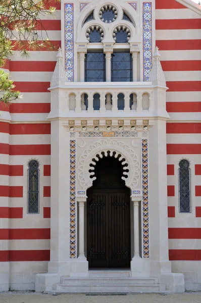 France, the facade of La Chapelle Algérienne in l Herbe — Stockfoto