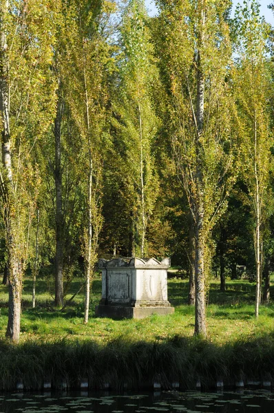 Park jean-jacques rousseau w ermenonville — Zdjęcie stockowe