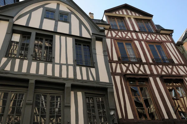 Normandiya, rouen pitoresk eski tarihi evde — Stok fotoğraf