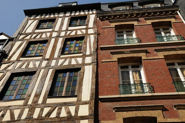 Normandie, malebné staré historického domu v Rouenu — Stock fotografie
