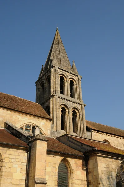 Ile de France, the old church of Jouy Le Moutier — Stock Photo, Image