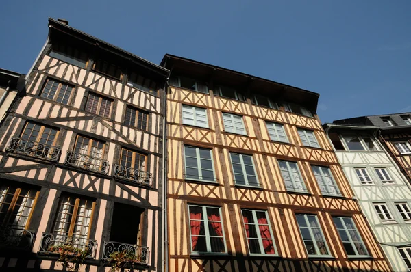Нормандія, мальовничий старий історичний будинок в Руані — стокове фото