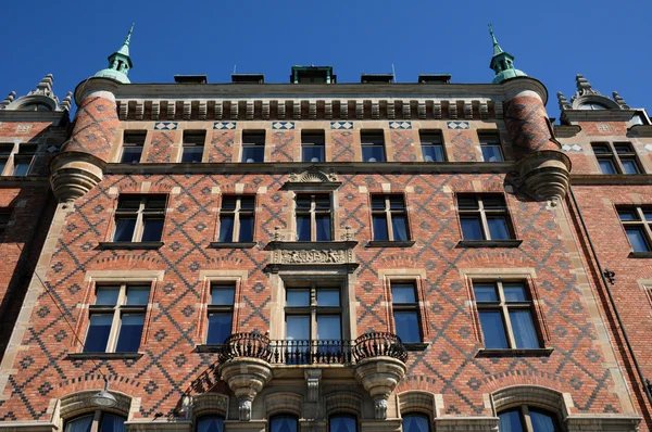 Suécia, antigo edifício de luxo no centro de Estocolmo — Fotografia de Stock