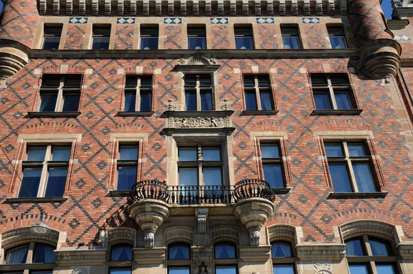 Suecia, antiguo edificio de lujo en el centro de Estocolmo — Foto de Stock