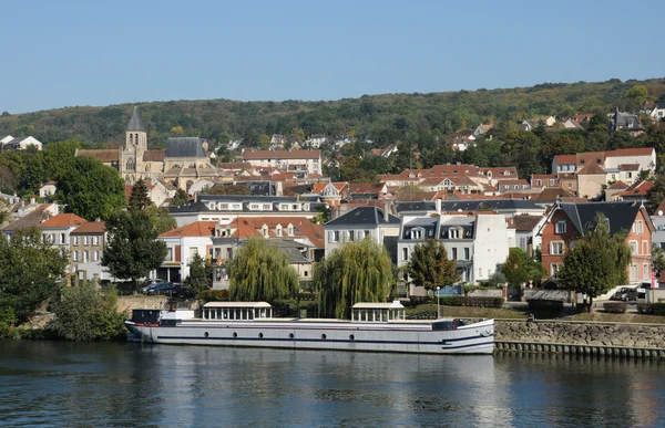 Francie, město triel sur Seine — Stock fotografie