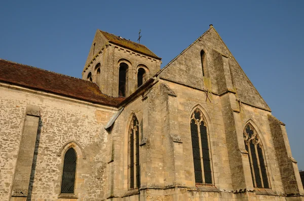 Ile de france, de oude kerk van seraincourt — Stockfoto