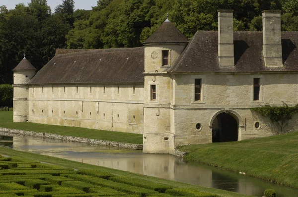 Val d Oise, a vár villarceaux — Stock Fotó