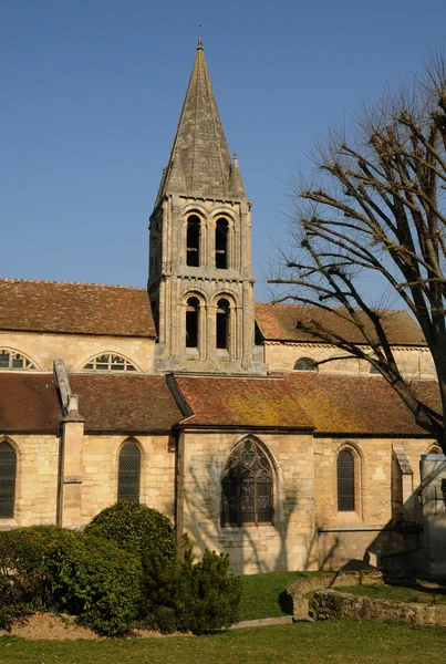 Ile de France, la vecchia chiesa di Jouy Le Moutier — Foto Stock