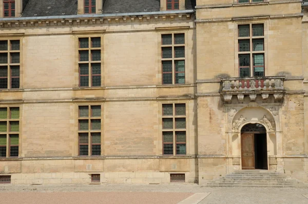 Francie, renesanční hrad cadillac v gironde — Stock fotografie