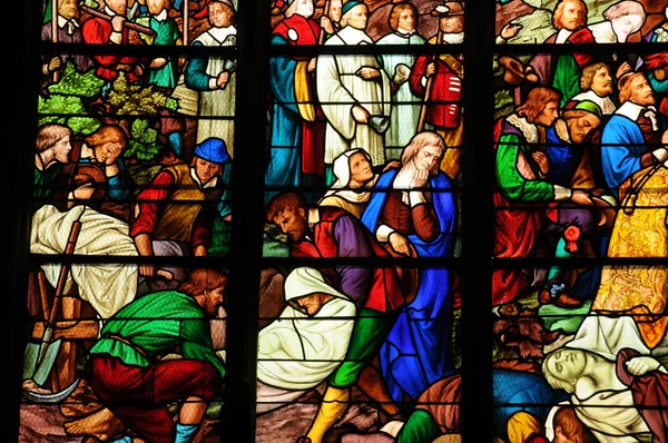 France, stained glass window in the cathedral of Pontoise — Stock Photo, Image