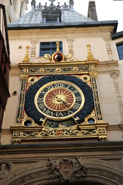 Normandía, Le Gros Horloge, el símbolo de Rouen — Foto de Stock