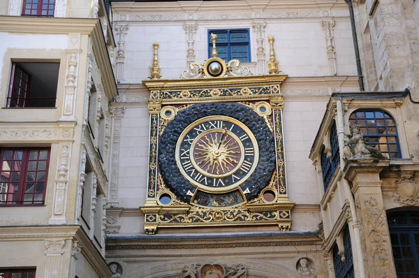 Normandy, Le Gros Horloge, the symbol of Rouen — Stock Photo, Image