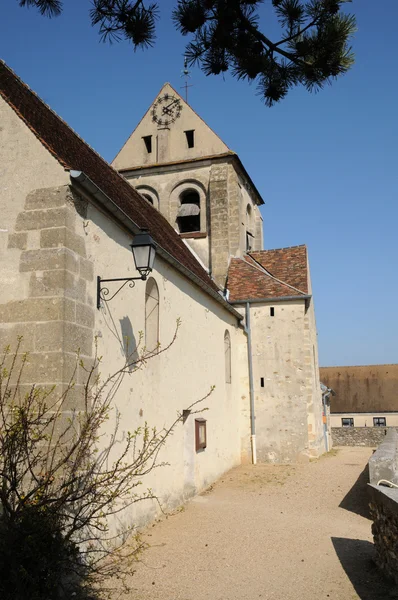 Ile de 法国，courdimanche 老教堂 — 图库照片