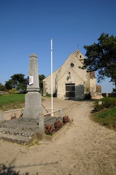 Ile de France, the old church of Courdimanche — Stock Photo, Image