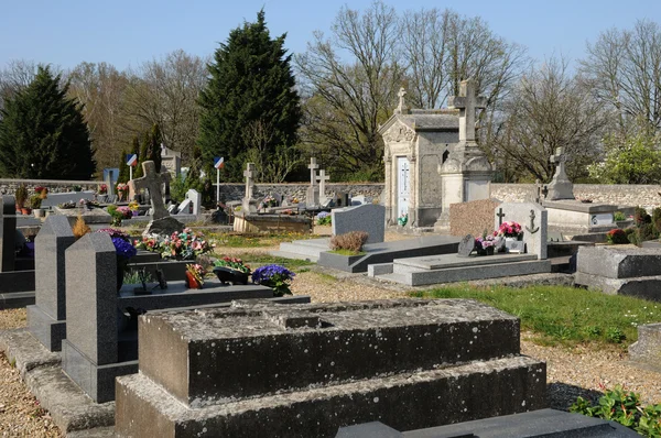 Francie, hřbitov boisemont val d oise — Stock fotografie