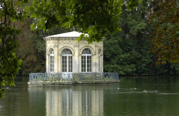 Frankrijk, ile de france, het park van fontainebleau-kasteel — Stockfoto